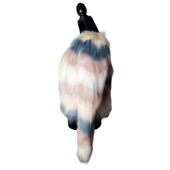 By The Way. Extra Small Shiloh Ivory Multicolored Faux Fur Jacket - Picture 6 of 12